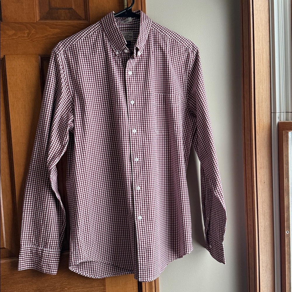 J Crew Shirt Mens Medium Red/White Check Classic‎ Secret Wash Shirt Button Down